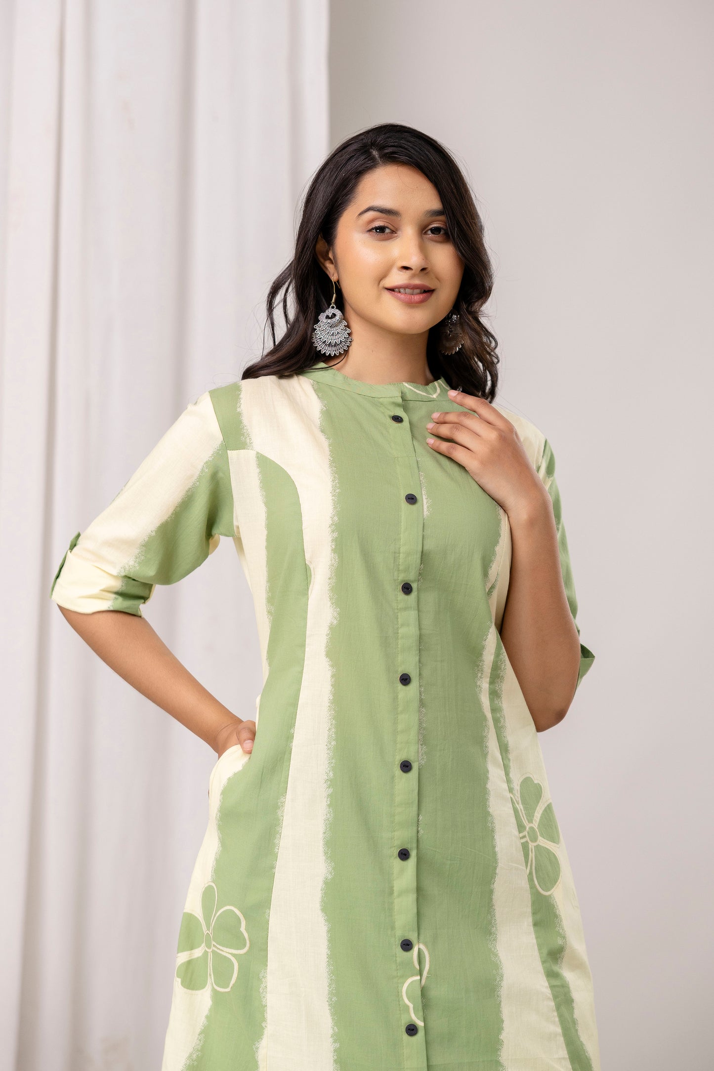 Striped Cotton Kurta & Pants with Minimal Floral Accents – Lavender & Green - Naticraft