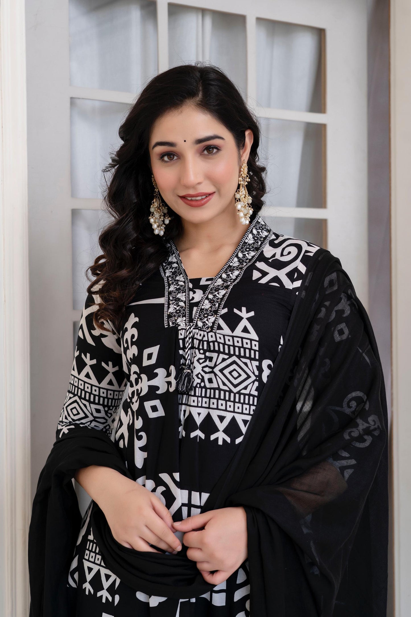 Embroidered Cotton Kurta Set with Dupatta – Timeless Elegance for Every Occasion - Naticraft