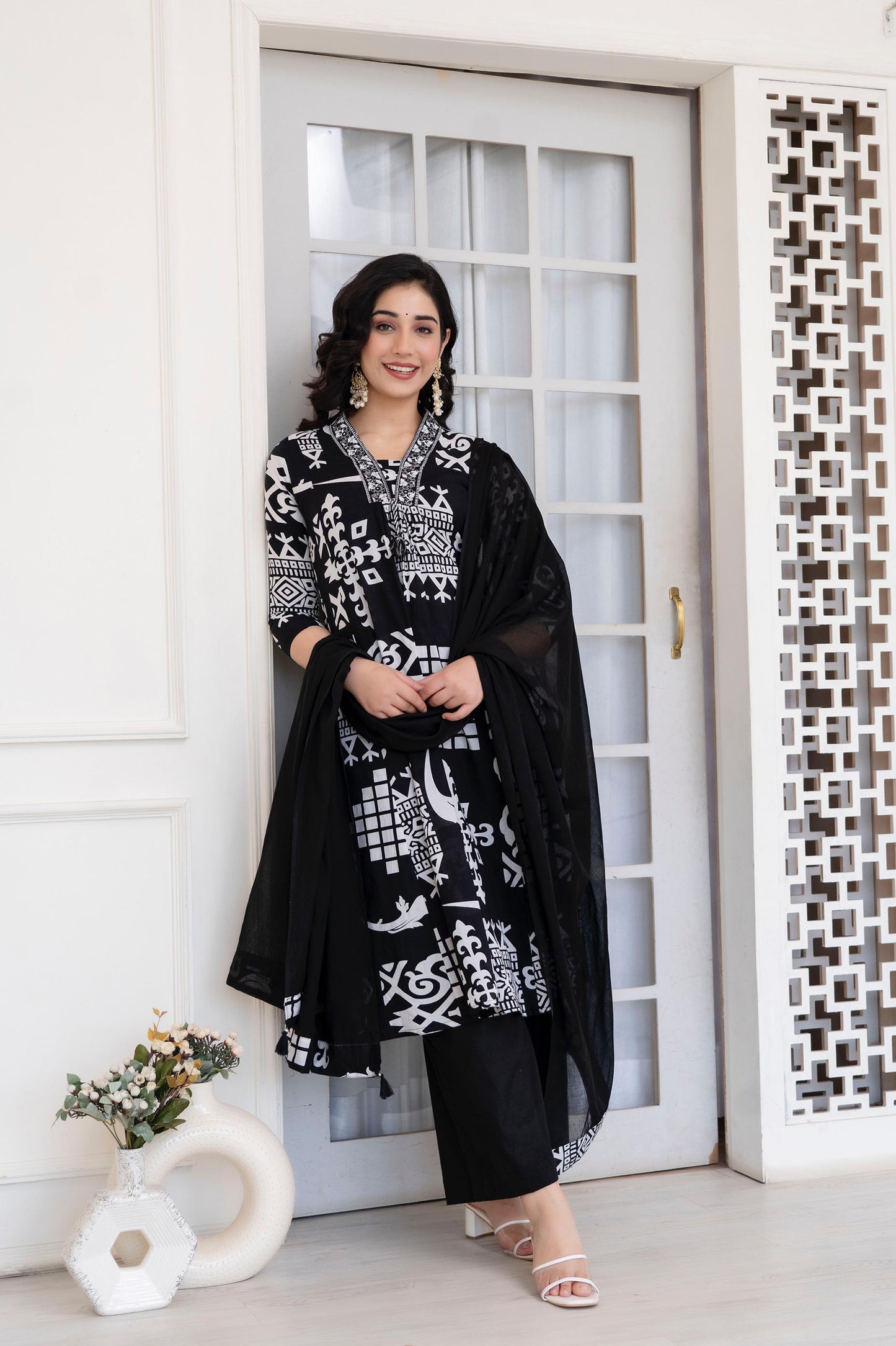 Embroidered Cotton Kurta Set with Dupatta – Timeless Elegance for Every Occasion - Naticraft