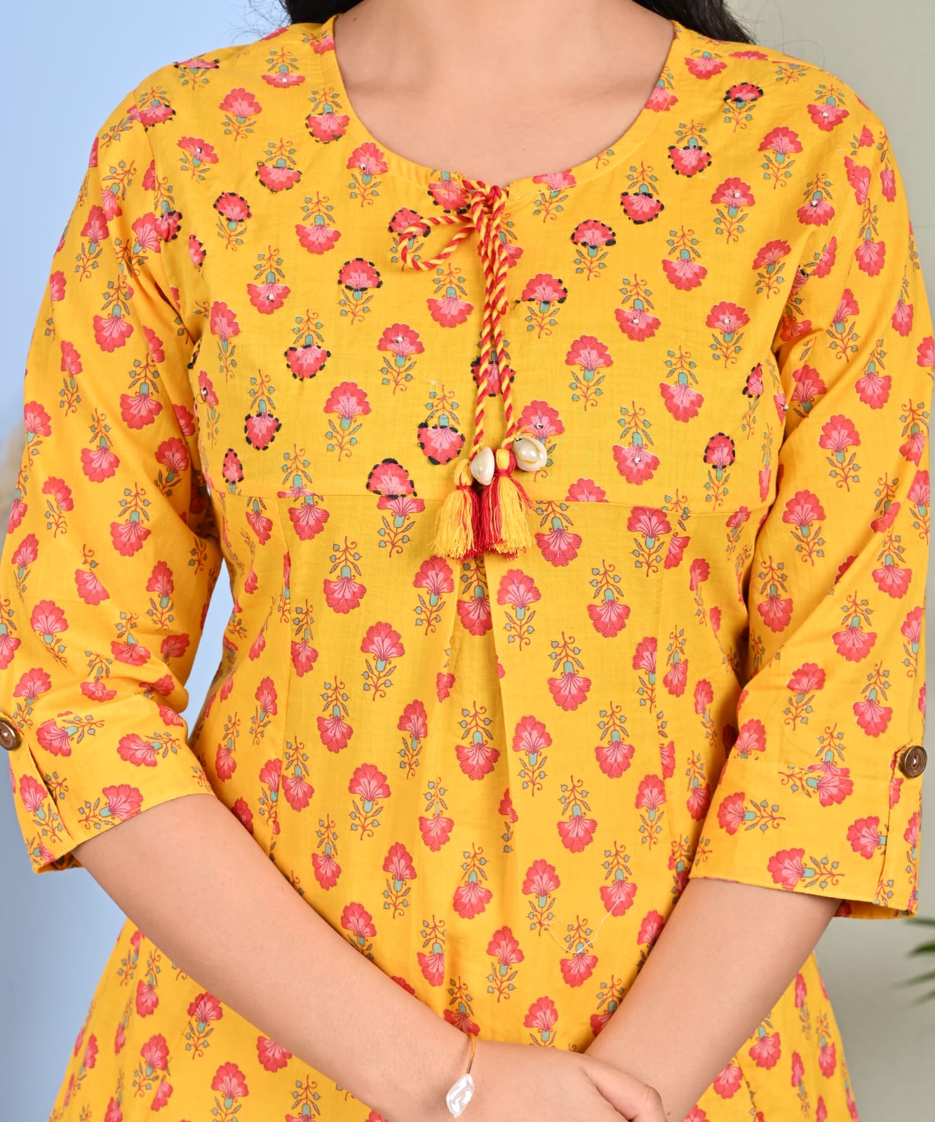 Vibrant Floral Printed Co-ord Set for Women – Short Kurti and Embroidered Pant - Naticraft