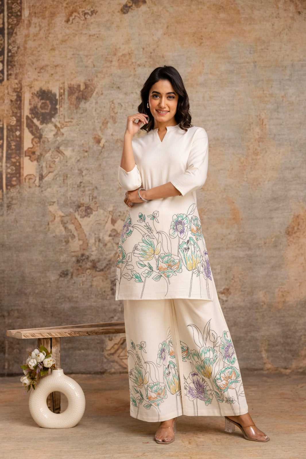 Women's Elegant Printed Kurti With Pant — Graceful Everyday Ethnic Wear