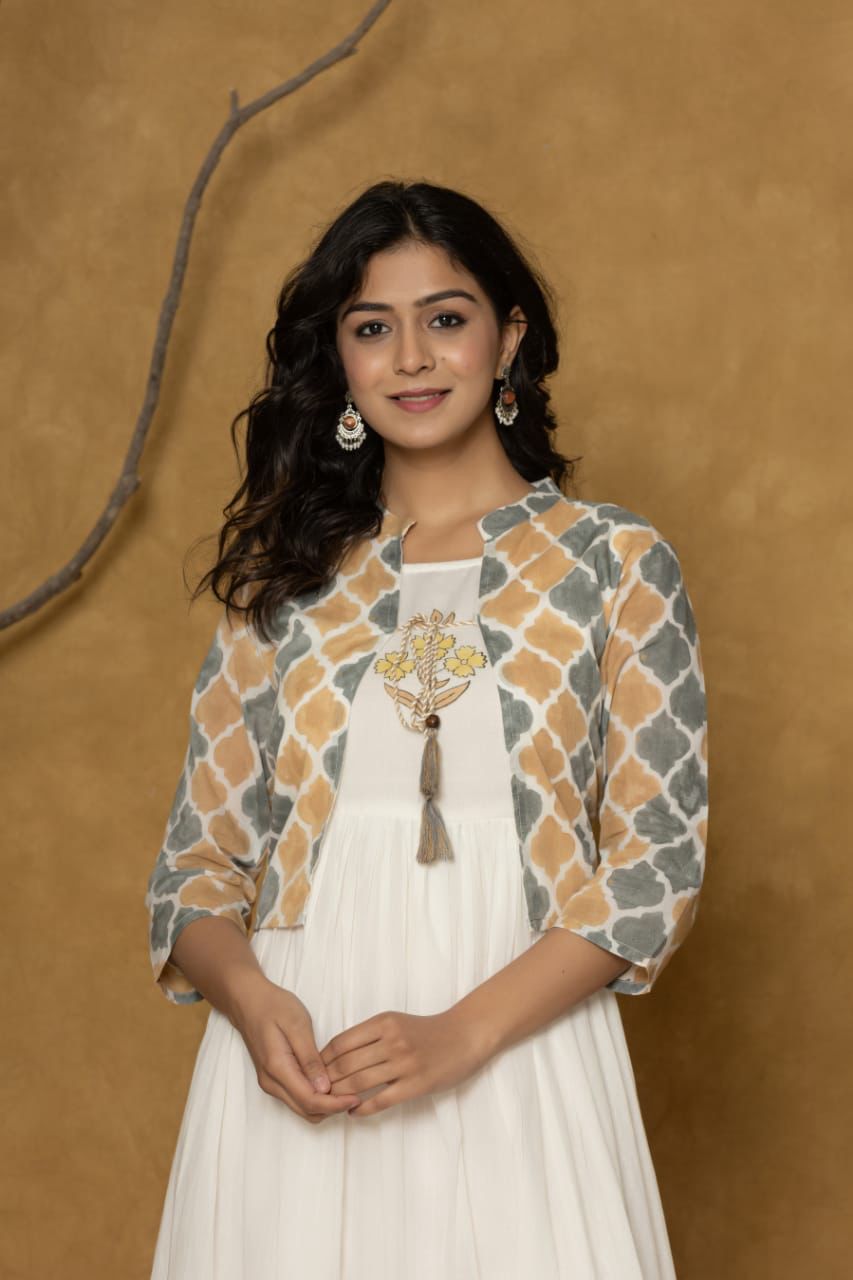 Cotton Kurti Set with Printed Shrug – Elegant Ethnic Ensemble for Women
