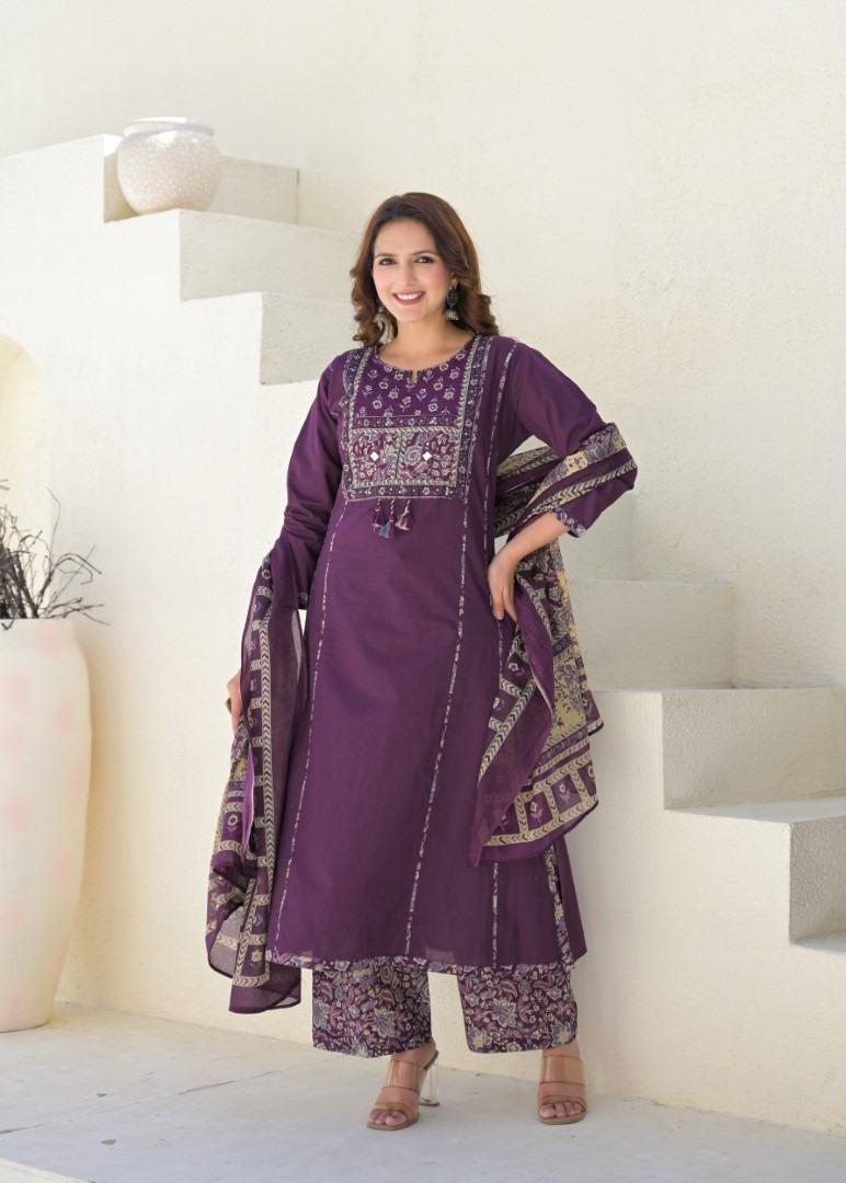 Elegant Embroidered Kurta Set – Festive Ready - Naticraft