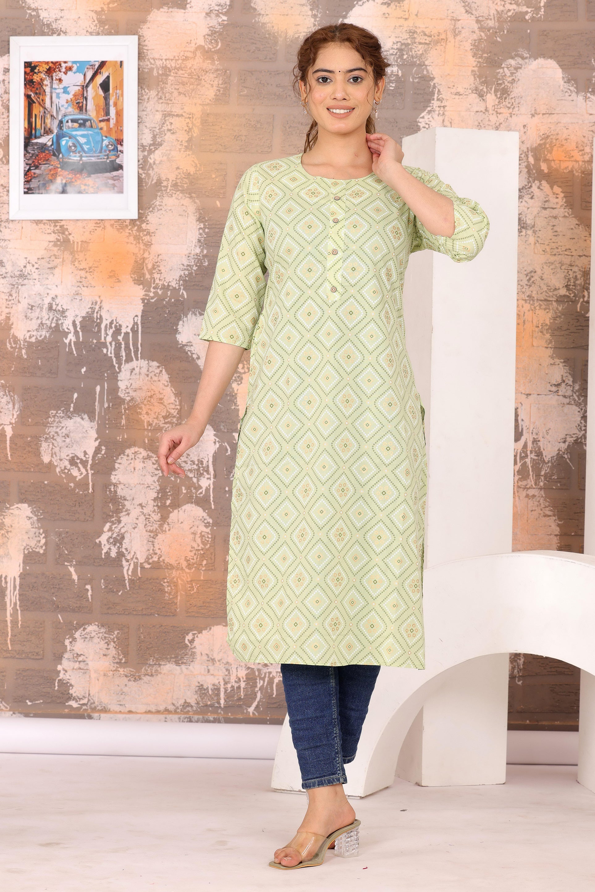 Women's Elegant Printed Cotton Straight Kurti - Naticraft