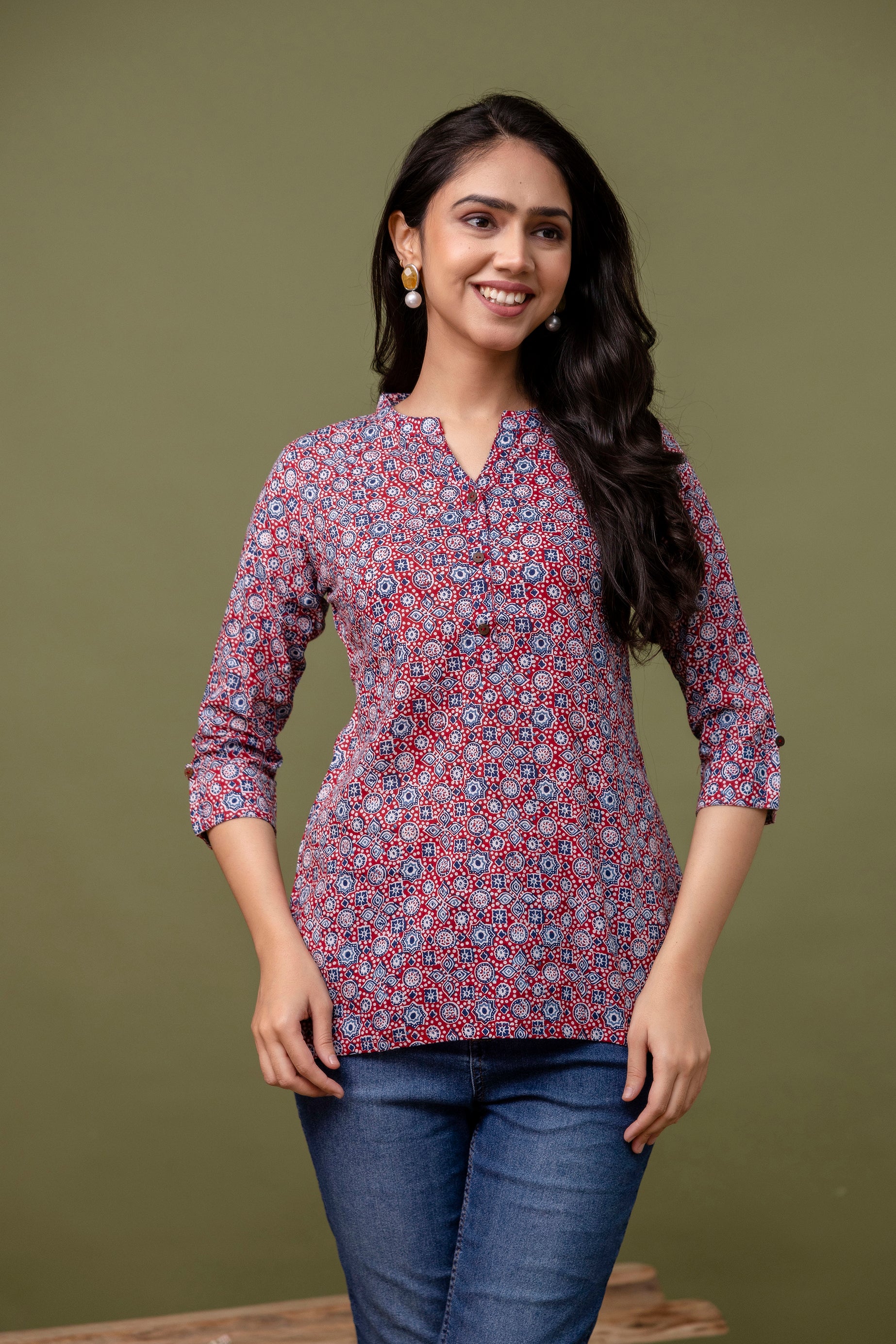 Navy Blue & Red Printed Cotton Short Top for Women - Naticraft