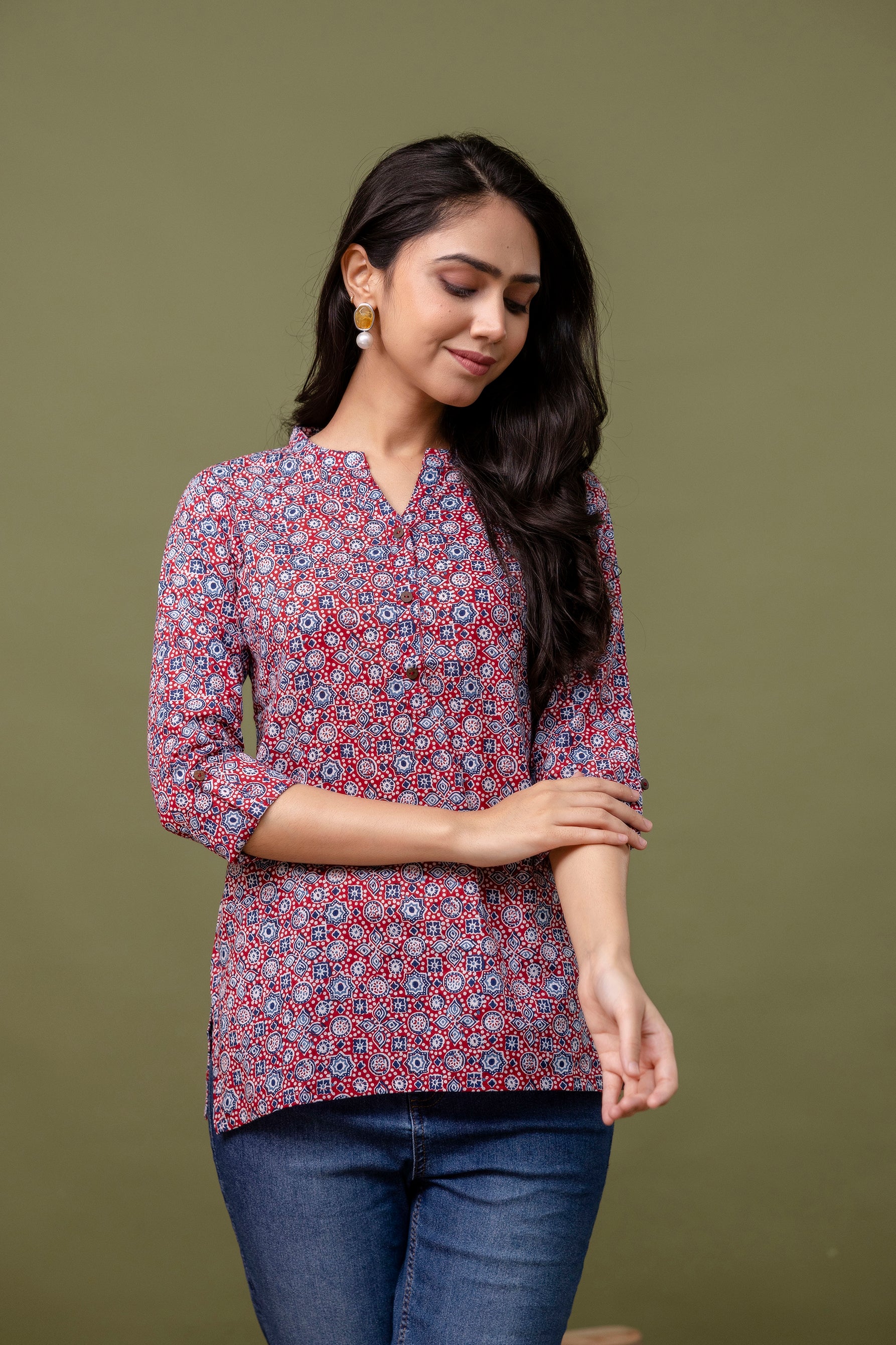 Navy Blue & Red Printed Cotton Short Top for Women - Naticraft