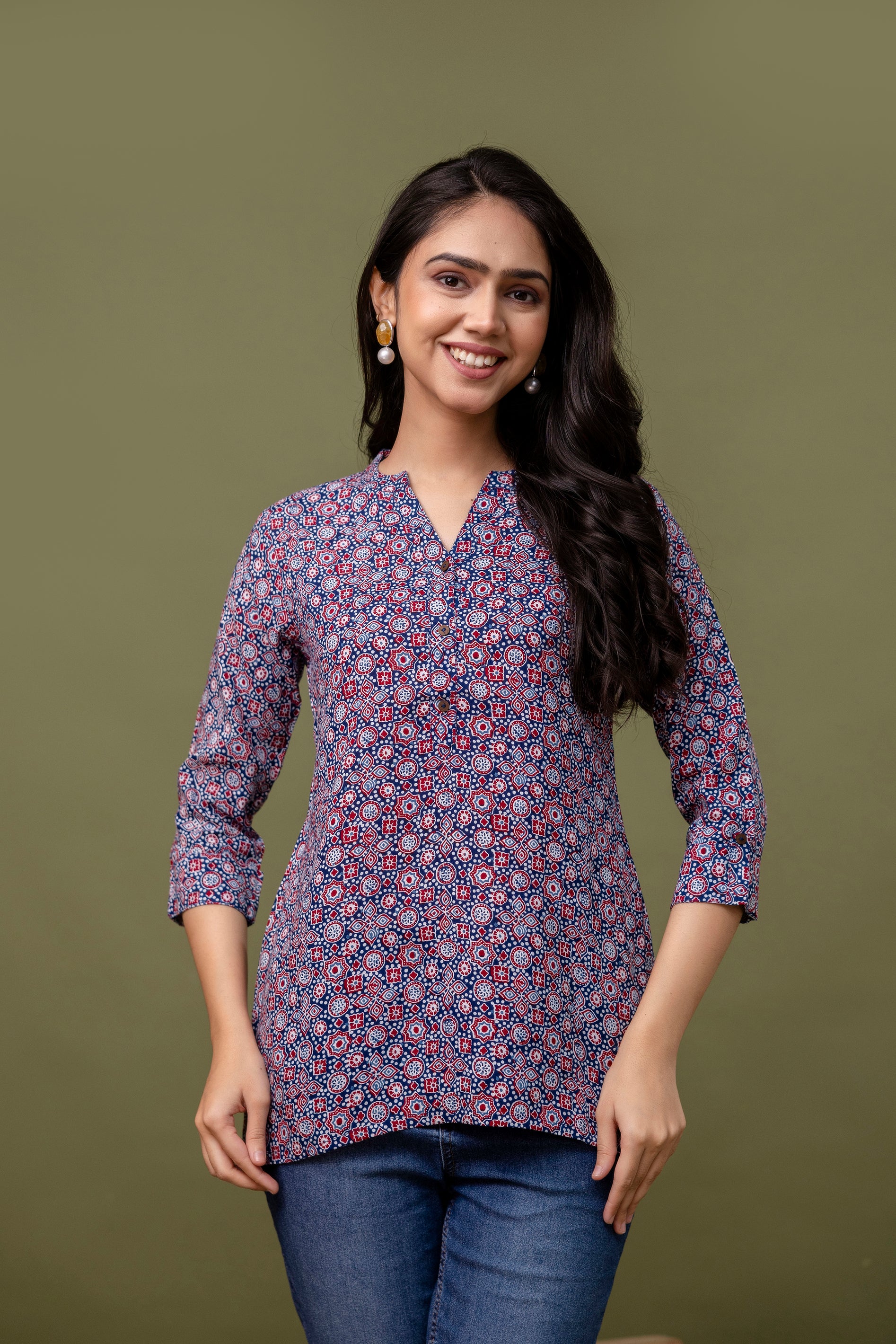 Navy Blue & Red Printed Cotton Short Top for Women - Naticraft