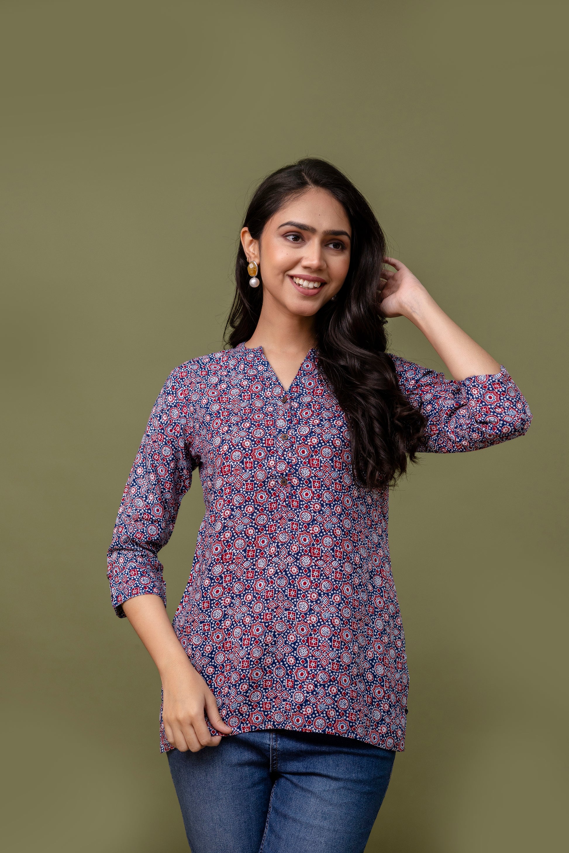 Navy Blue & Red Printed Cotton Short Top for Women - Naticraft