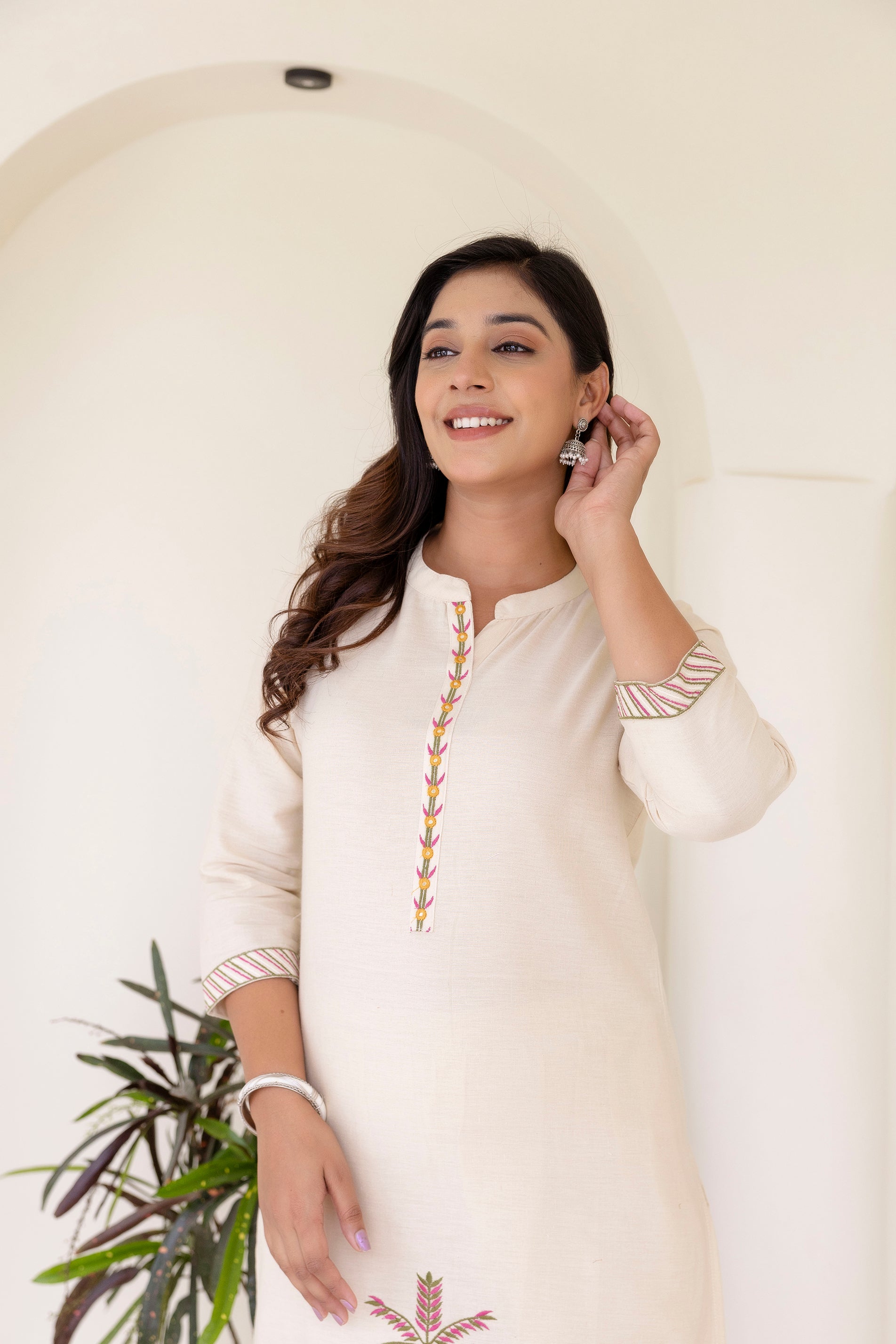 Nature-Inspired Embroidered Co-ord Set - Kurta and Pant - Naticraft