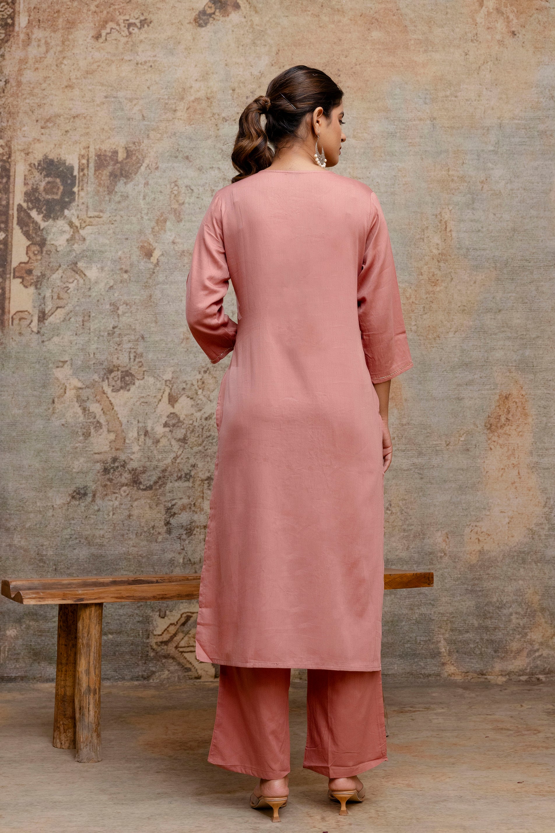 Dusty Rose Pink Cotton Kurta Set with Embroidered Floral Motifs & Dupatta - Naticraft