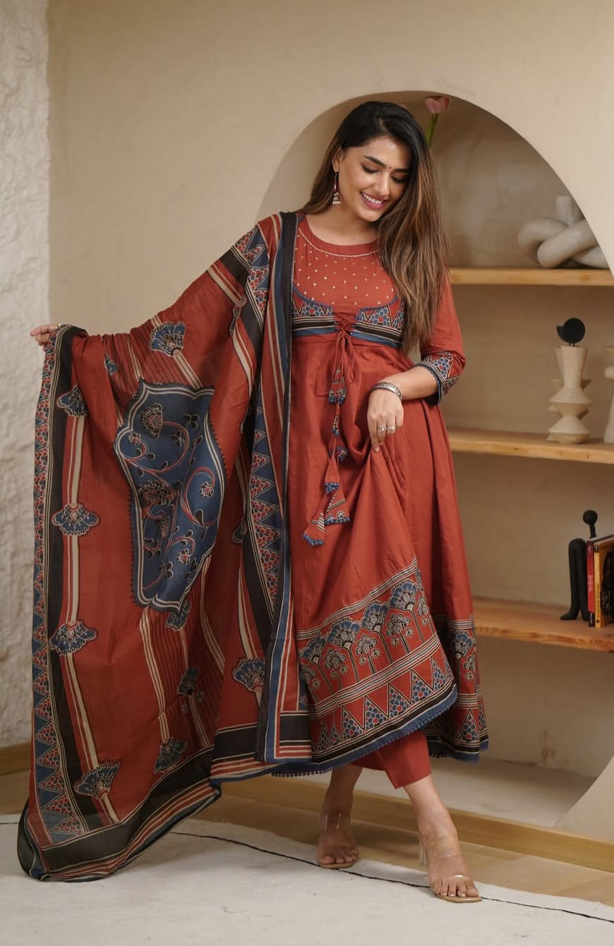 Naticraft Elegant Anarkali Suit Set – Traditional Ethnic Wear for Women - Naticraft