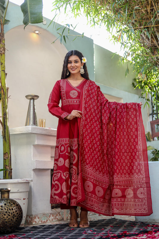 Pure Cotton Handblock Printed Flared Kurta Set with Dupatta - Naticraft